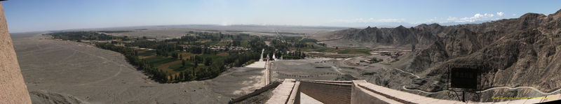 Overhanging panoramic